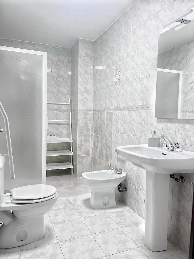 Local Granada Penthouse Apartment